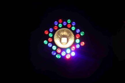 Par LED 30 LED RGB da 1W Con Luce COB calda centrale 30w prodotto usato B-stock - immagine 7